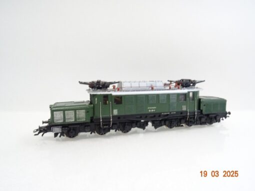 Märklin H0 3322 E-Lok BR 194 091-5 der DB mit NEM in OVP LE9474 – Bild 3