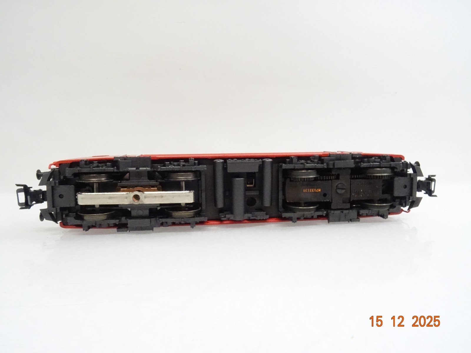 Märklin H0 34431 E-Lok BR 143 007-3 der DB Esu-Digital in OVP JL5098 – Bild 4