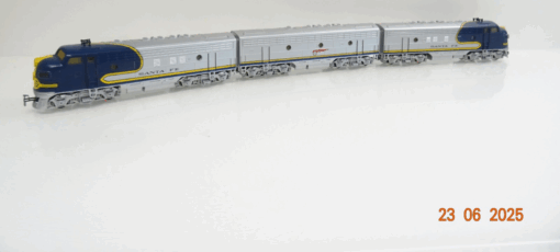 Märklin H0 3662 US Diesellok GM EMD F7 Santa Fe Digital in OVP JL1040 – Bild 4