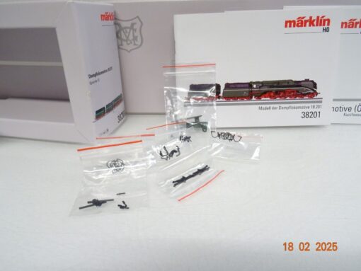Märklin H0 38201 Dampflok BR 18 201 mit Zusatztender Mfx Sound Top in OVP LE8714 – Bild 3