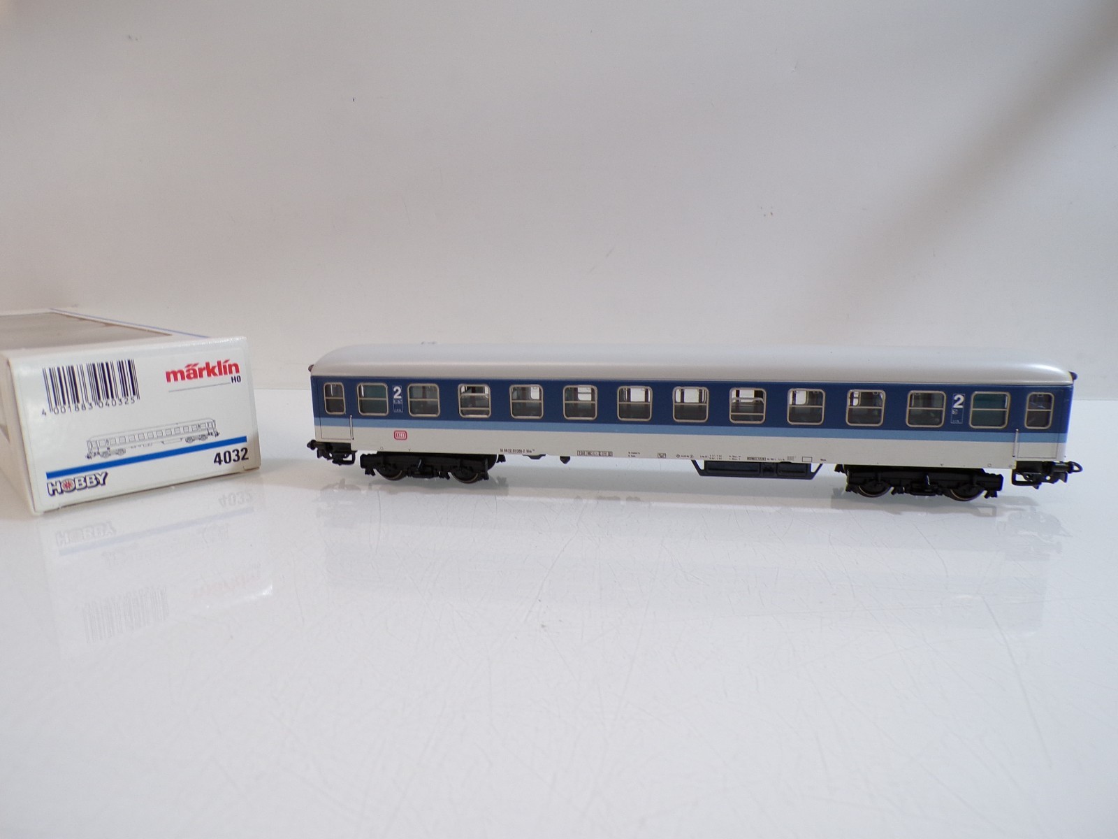 Märklin H0 4032 Personenwagen 2 Kl. der DB in OVP Blech BH1997