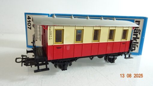 Märklin H0 4107 Personenwagen beige/rot in OVP RR2886