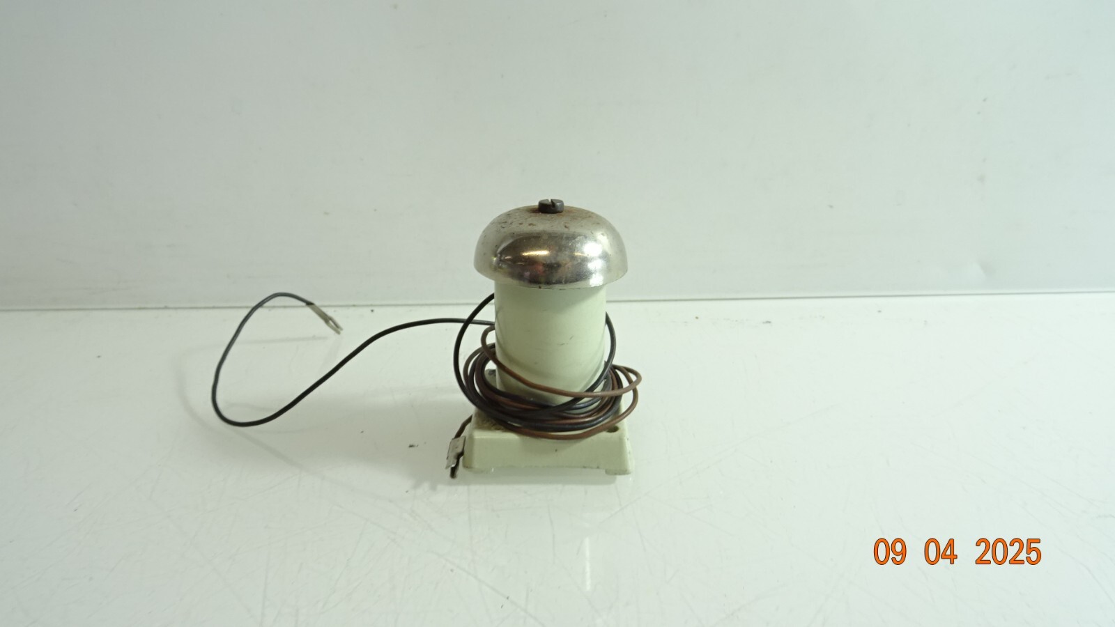 Märklin H0 438 Läutwerk siehe Foto CK7387 o.