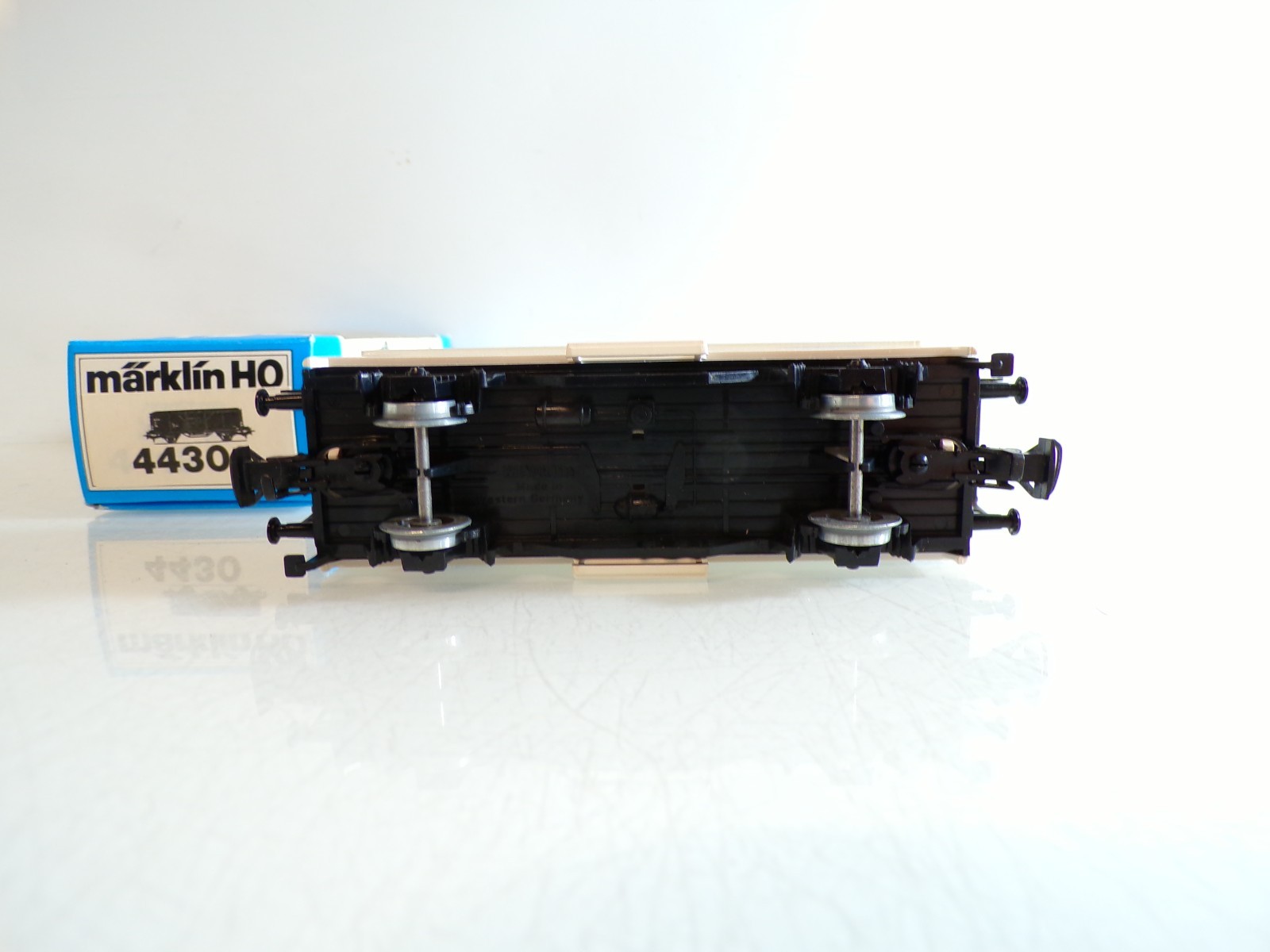 Märklin H0 4430 Kühlwagen America`s Quality Beer Since 1844 der DB in OVP BH1436 – Bild 4