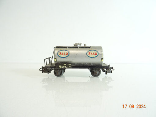 Märklin H0 4501 Kesselwagen Esso der DB TF1127 o.