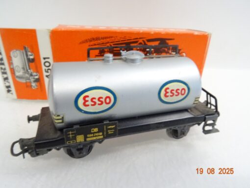 Märklin H0 4501 Mineralöl Kesselwagen Esso der DB in OVP RR3051 – Bild 3