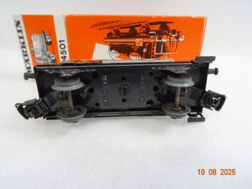 Märklin H0 4501 Mineralöl Kesselwagen Esso der DB in OVP RR3051 – Bild 4