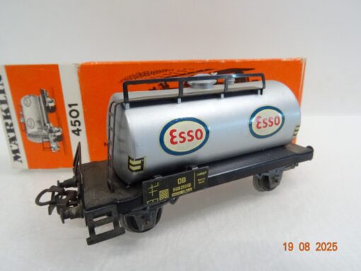 Märklin H0 4501 Mineralöl Kesselwagen Esso der DB in OVP RR3051