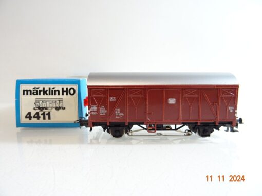 Märklin H0 4611 gedeckter Güterwagen mit Schlußleuchte der DB in OVP PR3774