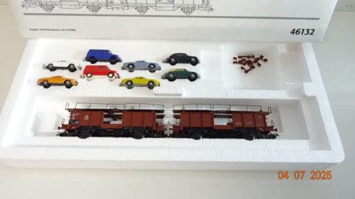 Märklin H0 46132 Doppel-Autotransporter mit 8 PKWs in OVP PR8841