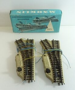 Märklin H0 5117 elekt. Weiche 2x Links siehe Foto in OVP CK9185