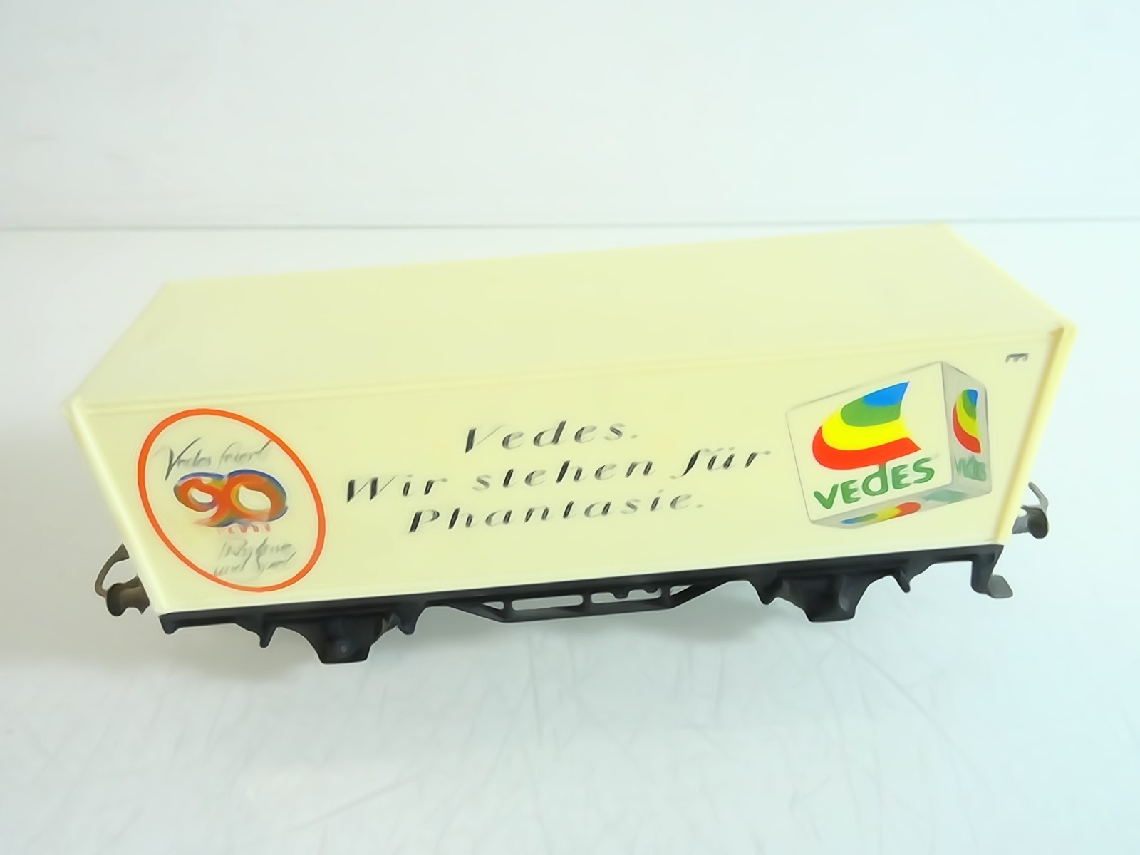 Märklin H0 84408 Container-Tragwagen 90 Jahre Vedes der DB RR2370 o. – Bild 3