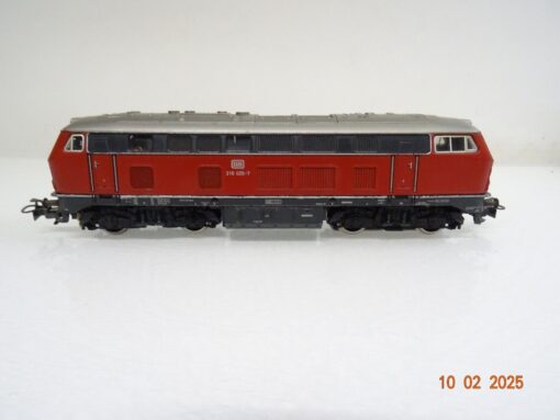 Märklin H0 Diesellok BR 216 025-7 der DB analog PR5883 o.