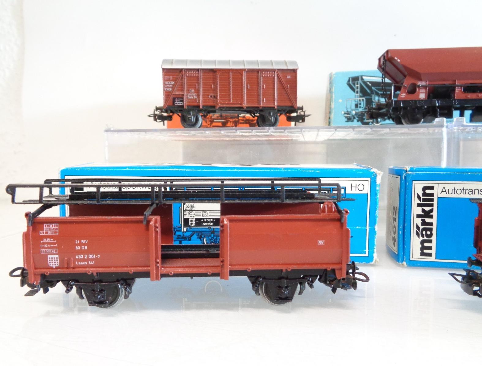 Märklin H0 Güterwagen 8 Stk. der DB  in OVP BH845 – Bild 3