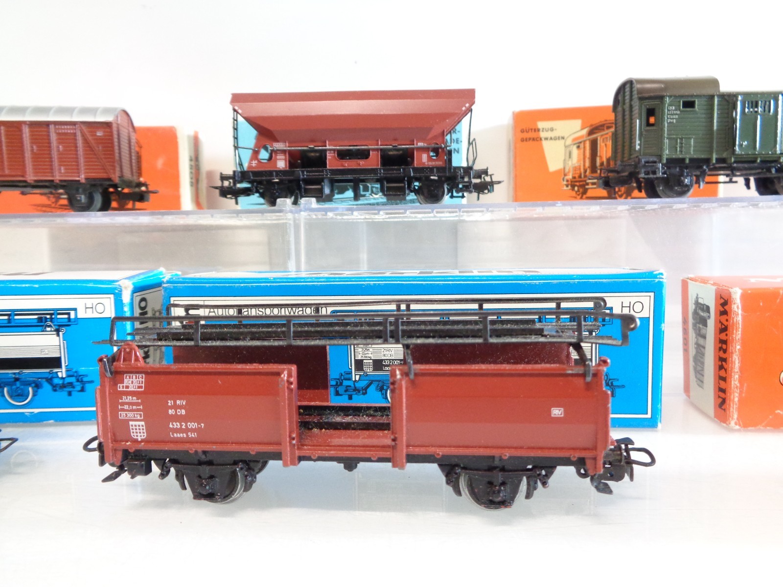 Märklin H0 Güterwagen 8 Stk. der DB  in OVP BH845 – Bild 4