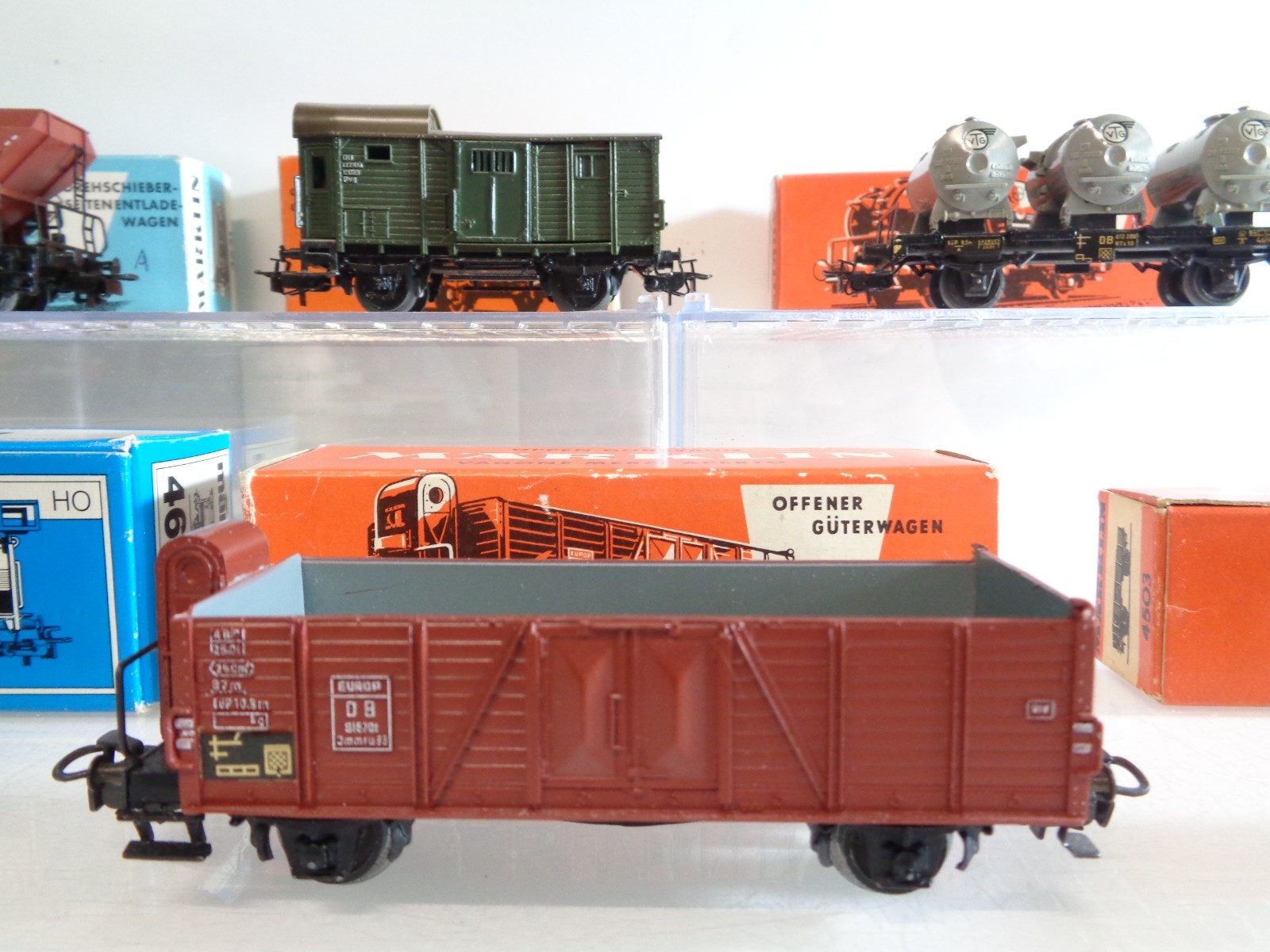 Märklin H0 Güterwagen 8 Stk. der DB  in OVP BH845 – Bild 5