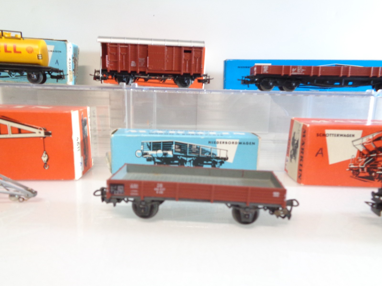 Märklin H0 Güterwagen 8 Stk. der DB  in OVP BH847 – Bild 4