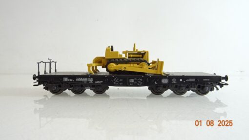 Märklin H0 Schwerlastwagen mit Caterpillar Planierraupe der DB PR93778o. – Bild 3