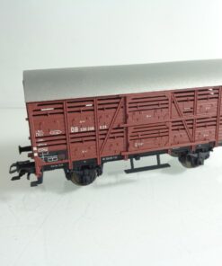 Märklin H0 aus 29840 Viehwagen 330 208 der DB RR4360 o.