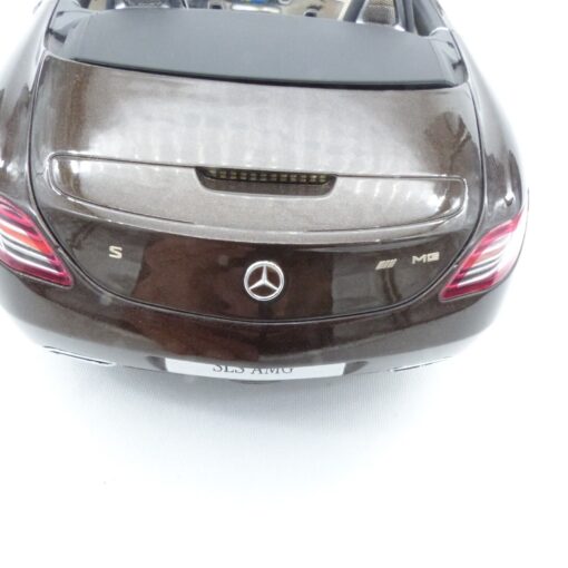 Minichamps 1:18 MB SLS 6.3 AMG Roadster metallic, siehe Bilder o. EX439 – Bild 8