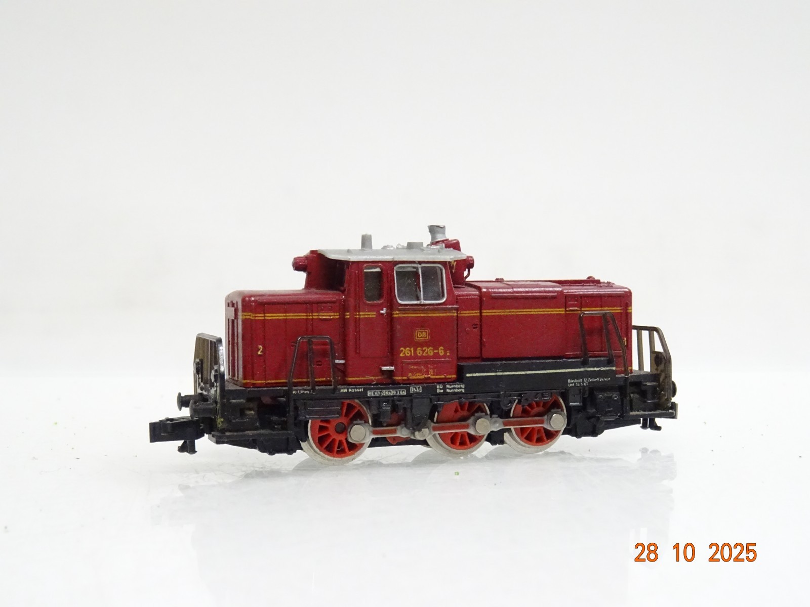 Minitrix N 2064 Diesellok BR 261 626-6 der DB Dummy ohne Antrieb JL3946 o. – Bild 3