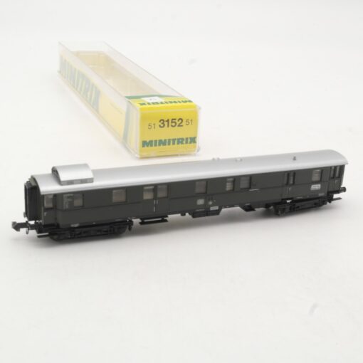 Minitrix N 51 3152 51 Gepäckwagen Post der DB in OVP RR525
