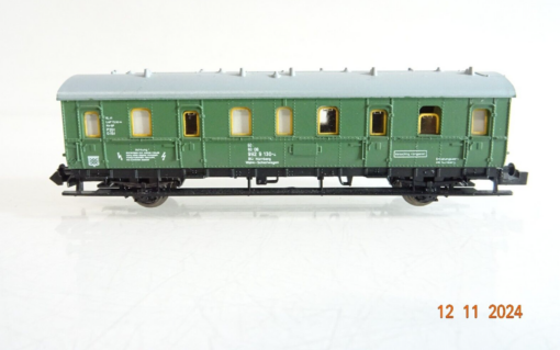 Minitrix N Bauzug Wohn- u. Schlafwagen der DB  PR3839 o.