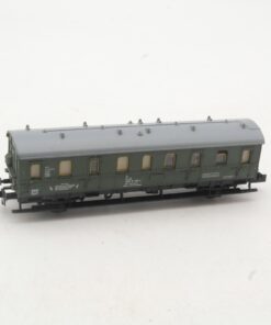 Minitrix N Personenwagen 992 9 130-4 der DB RR4760 o.