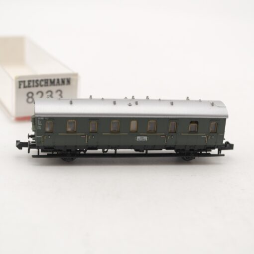 Minitrix N Personenwagen Ulm Nürnberg 3. Klasse in EVP RR2496 – Bild 3