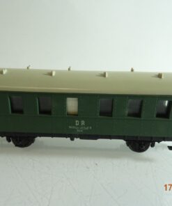 Piko H0 Personenwagen 505024-26548-8 der DR RR4672 o.