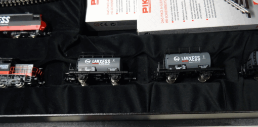 Piko H0 Sonderset Lanxess mit 2 Lokomotiven und Zubehör in OVP JL3817 – Bild 4