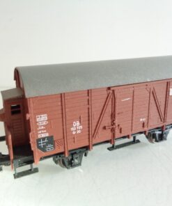 Piko H0 gedeckter Güterwagen 150 725  der DB RR4441 o.