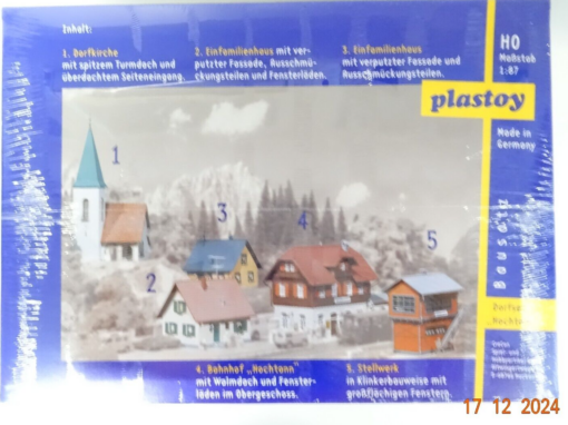 Plastoy H0 Bausatz Dorfset Sonnenbühl in OVP CK4947 – Bild 3