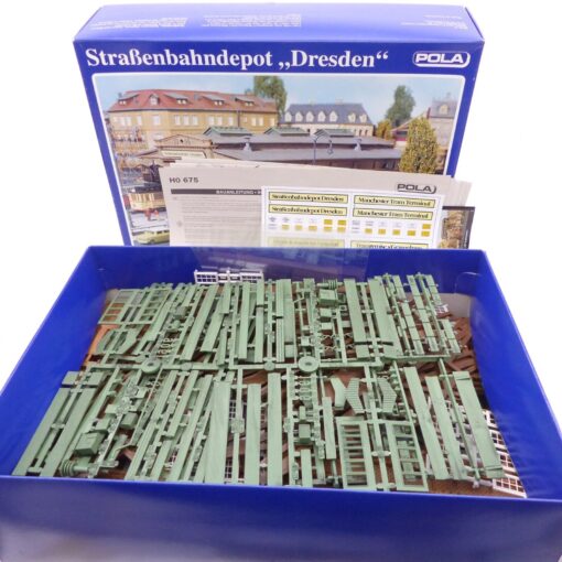 Pola Bausatz H0 675 Straßenbahndepot Dresden in OVP EX5733 – Bild 3