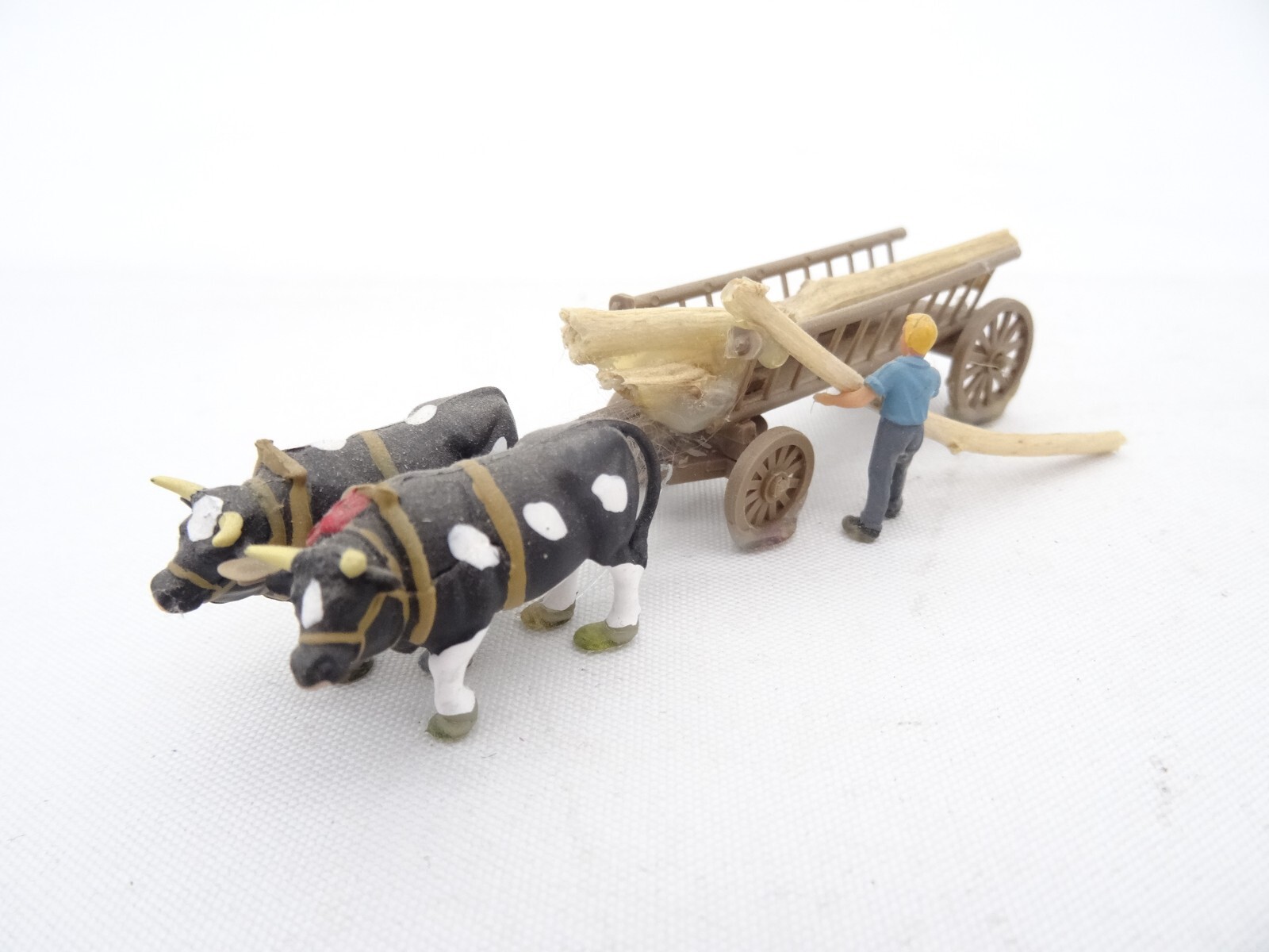 Preiser H0 Ochsengespann mit Leiterwagen + Holz RR1681 o.