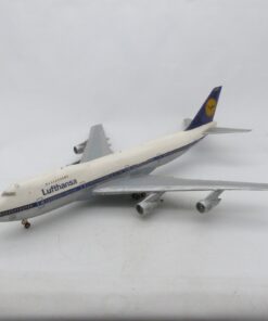 Revell ? Flugzeugmodell Boeing 747 Lufthansa siehe Bilder o. EX6111