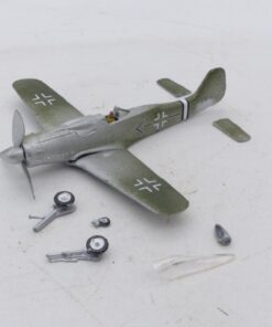 Revell ? Flugzeugmodell Focke-Wulf Fw 190 ca. 12x12cm siehe Bilder o. EX6108