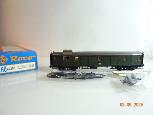 Roco H0 4220S Gepäckwagen der DB in OVP BH111
