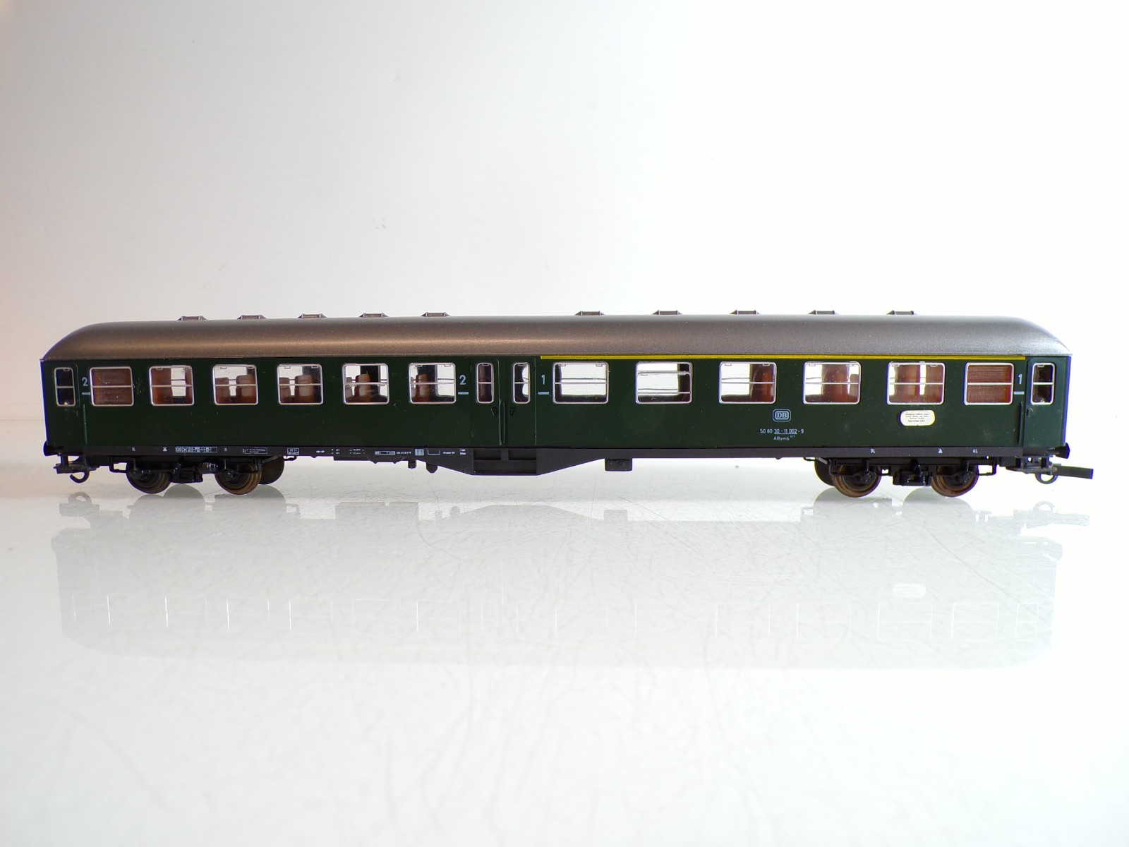 Roco H0 4242 Mitteleinstiegwagen 1/2.Kl. der DB in OVP BH1261 – Bild 3