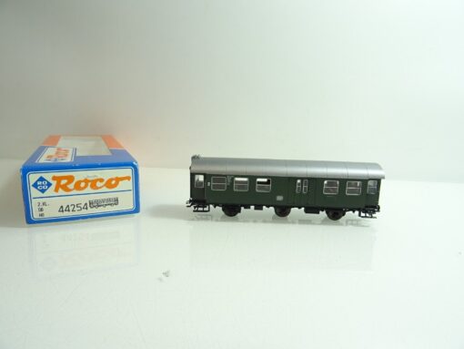 Roco H0 44254 AC Personenwagen 2. Klasse der DB in OVP TF563