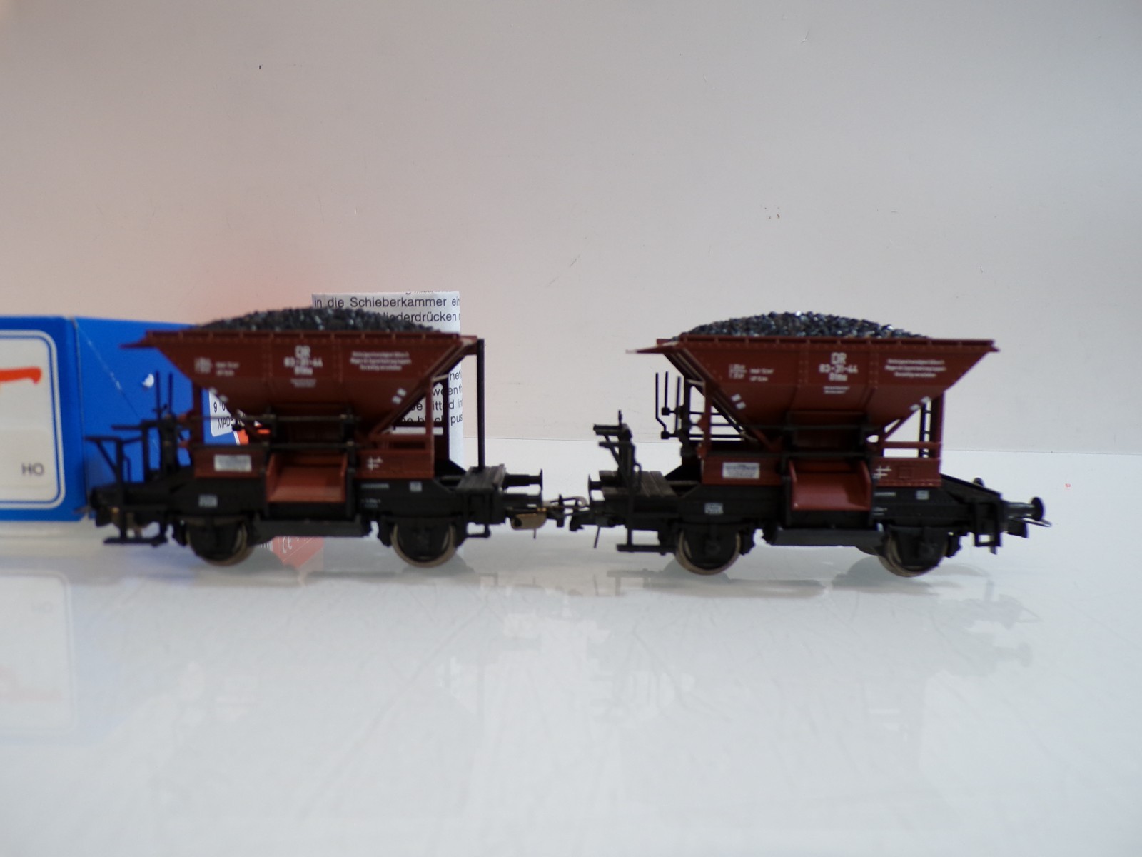 Roco H0 46682 Schotterwagen-Set 2tlg. der DR in OVP BH1936 – Bild 3