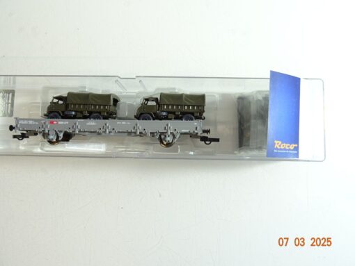 Roco H0 66739 Niederbordwagen mit 2 Armee Unimogs der SBB in OVP PR6413 – Bild 3