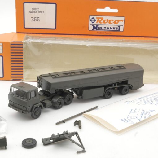 Roco Minitanks 1:87 366 Iveco Magirus 320 D Flugfeldtankwagen in OVP RR1110 – Bild 3