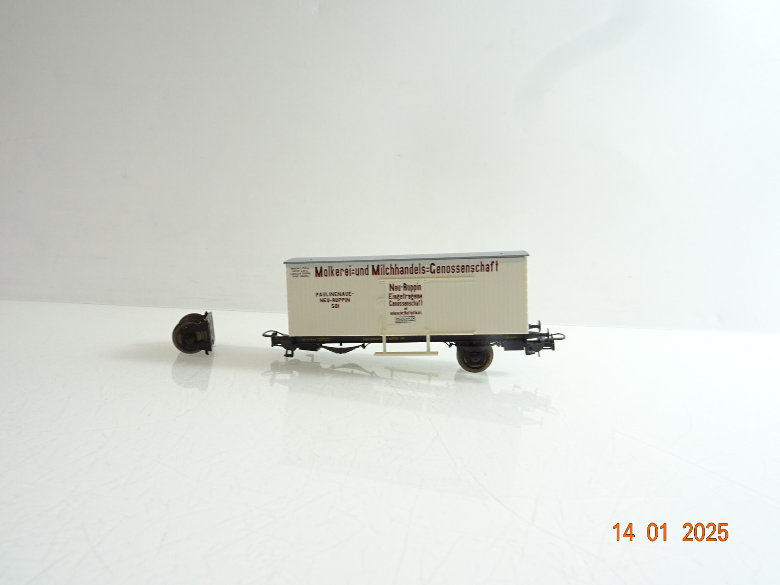 Sachsenmodelle H0 16136 Kühlwagen Molkerei-Neuruppin in OVP TF1331 – Bild 3
