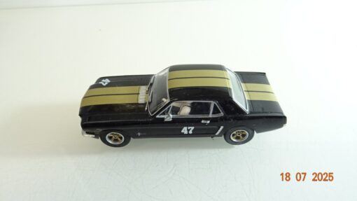 Scalextric Slot Auto Ford Mustang Classic schwarz gold siehe Foto CK9774 – Bild 4