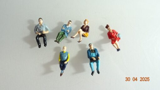 Spur G Reisende / sitzende Figuren 6 Stück siehe Foto CK7912 o.