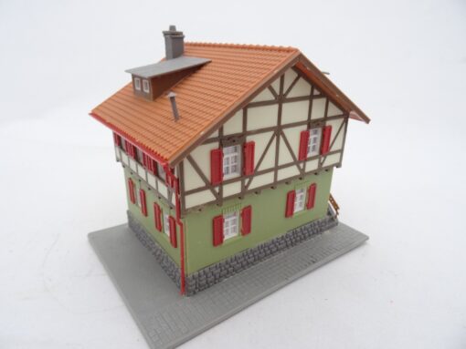 Spur H0 Fachwerkhaus ca. 14x10 cm aus Anlagenrückbau siehe Foto RR375 o. – Bild 4