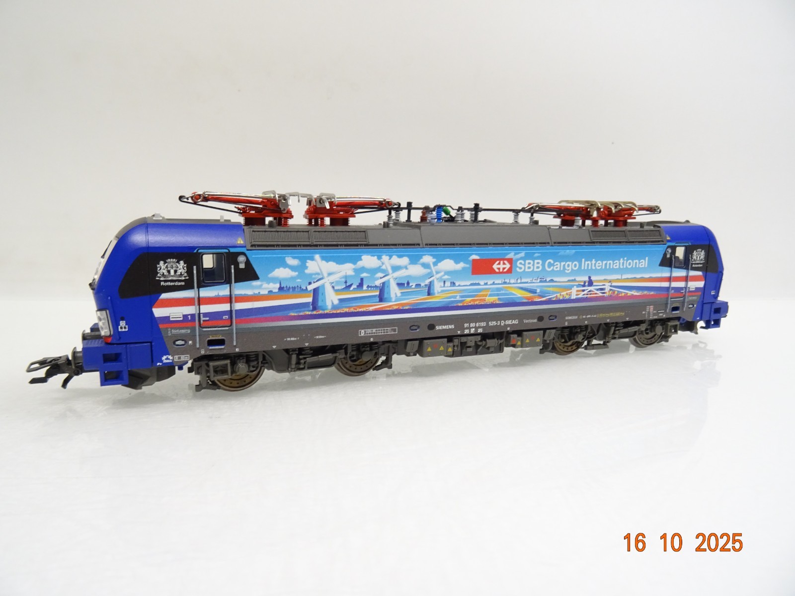 Trix H0 22735 Schweiz E-Lok BR 193 Hollandpiercer SBB Mfx Sound in OVP JL3662 – Bild 3