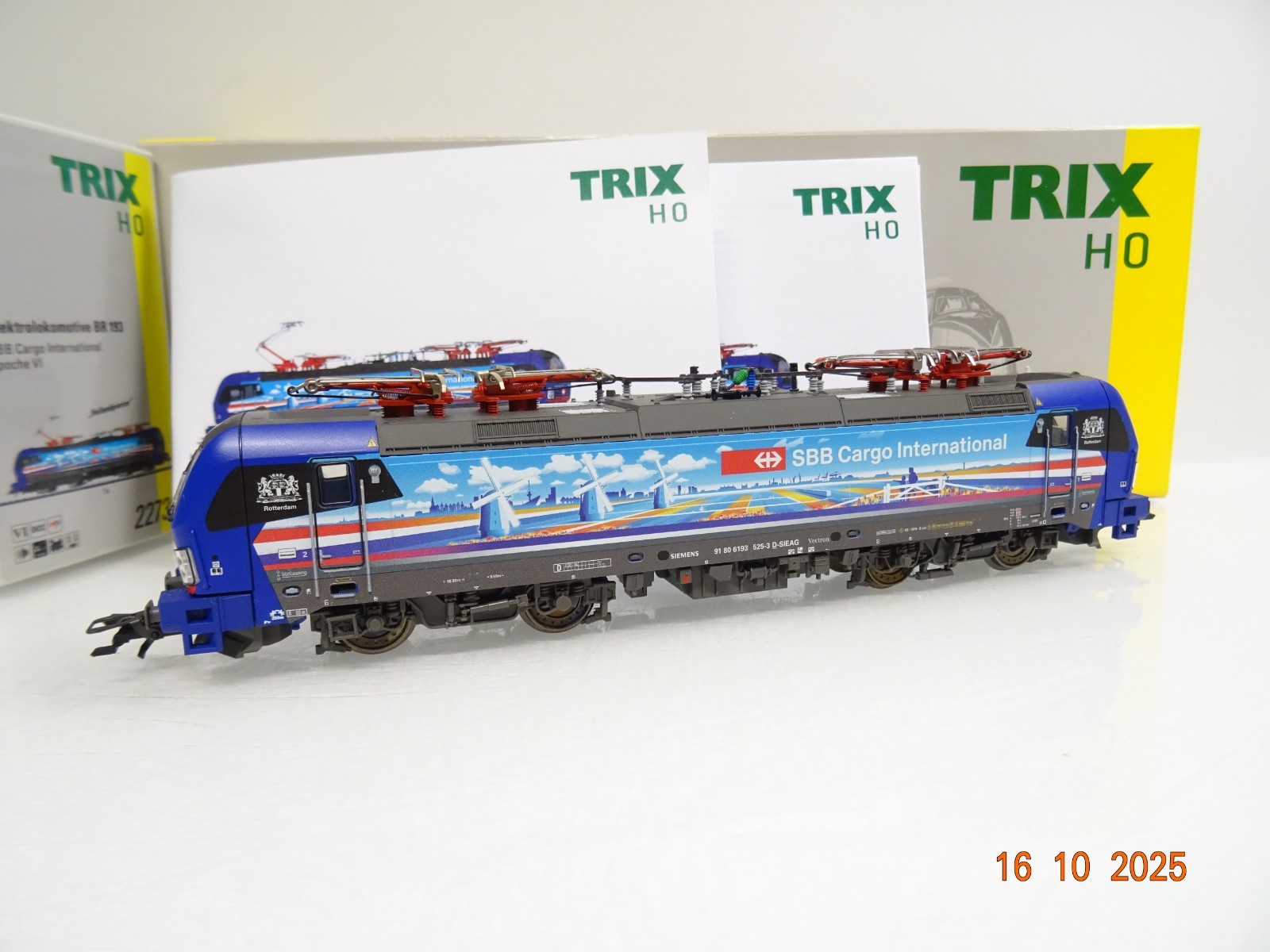 Trix H0 22735 Schweiz E-Lok BR 193 Hollandpiercer SBB Mfx Sound in OVP JL3662