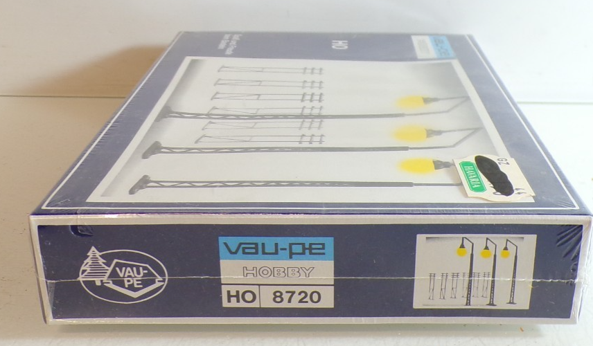 Vau-Pe H0 8720 Straßenlaternen u. Strommasten siehe Foto in OVP PK2490 – Bild 3